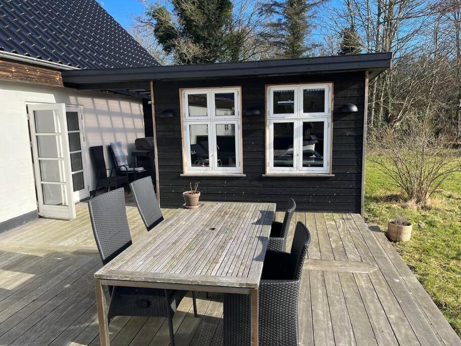 Dejligt Stort Hus Med Spa Ålbæk Kültér fotó