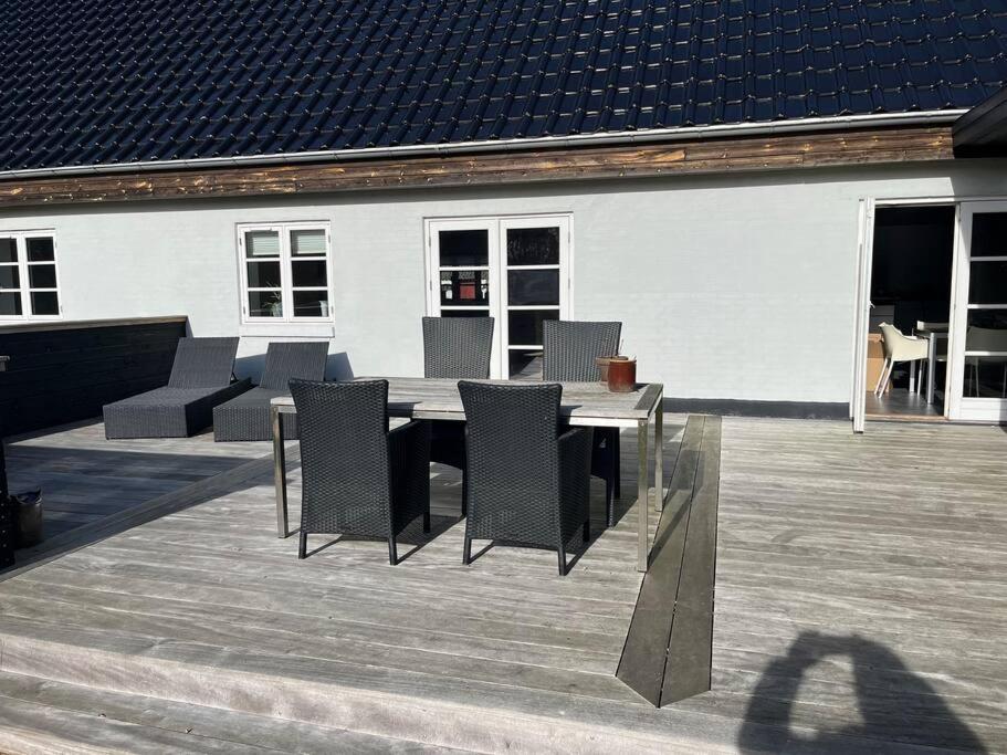 Dejligt Stort Hus Med Spa Ålbæk Kültér fotó
